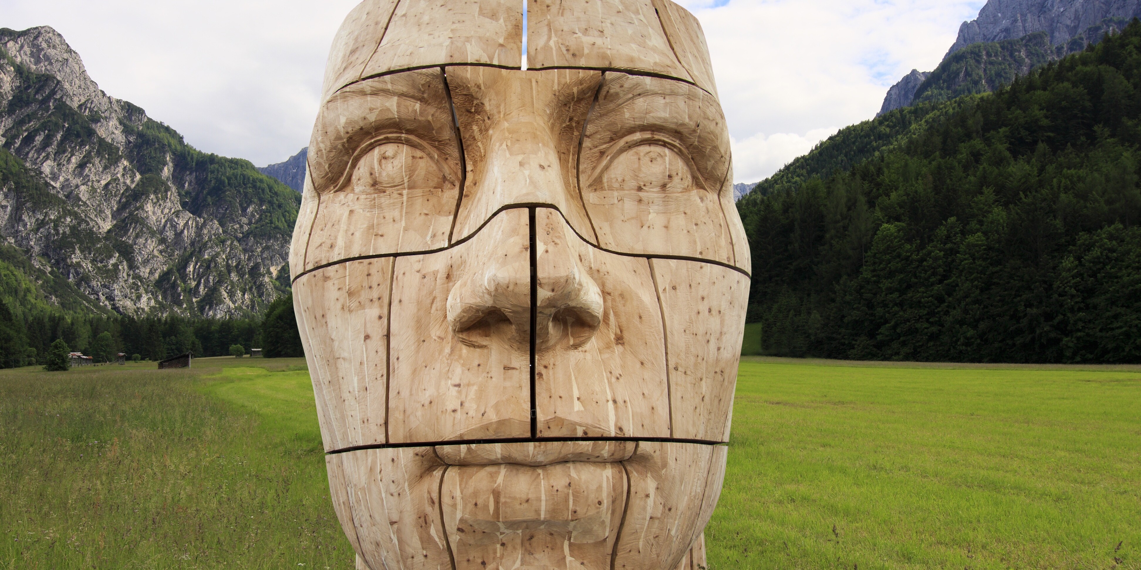 Workshop: Maskenschnitzen