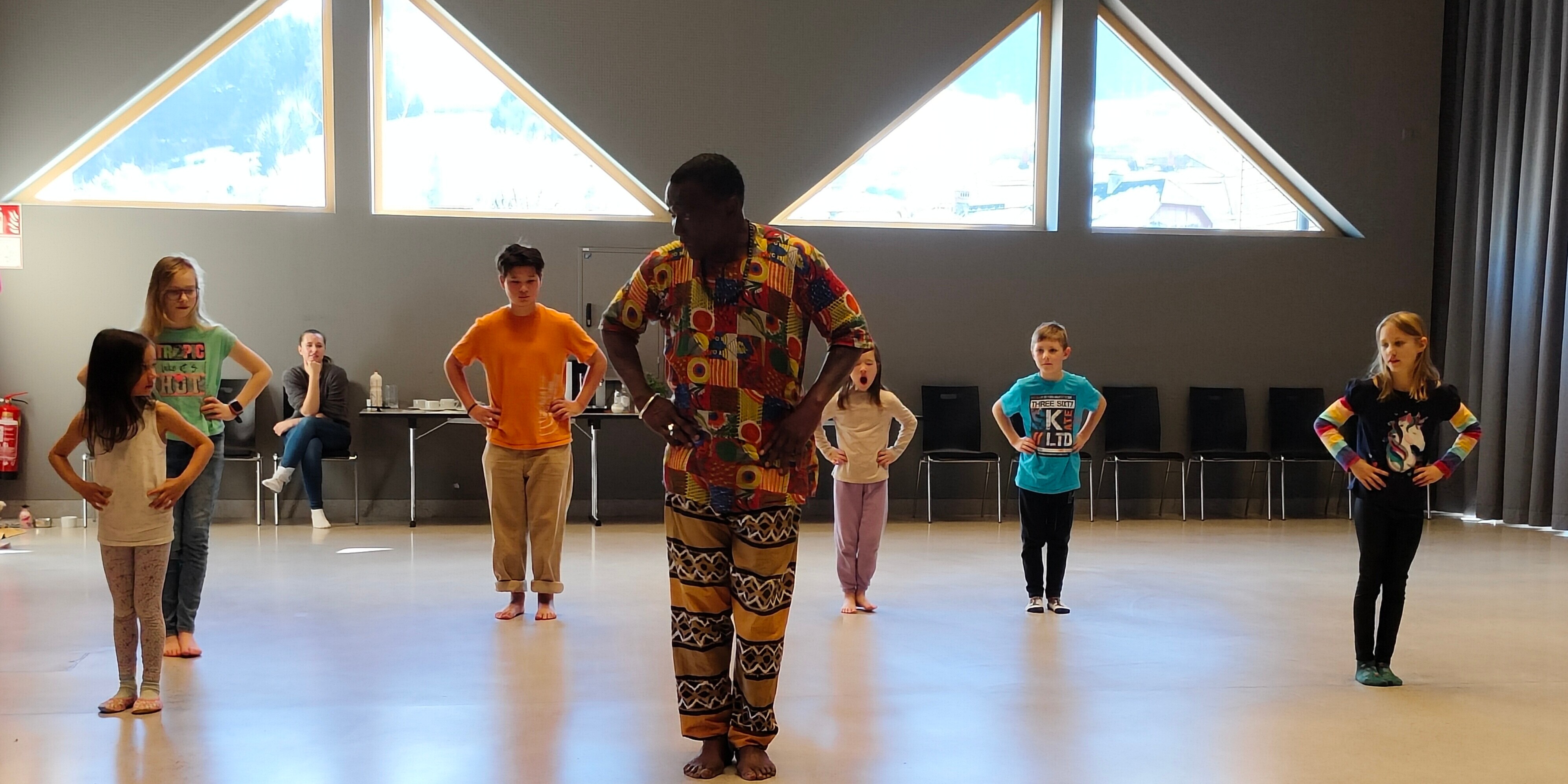 Kinderworkshop: Afrikanischer Tanz mit Aliou Dieme